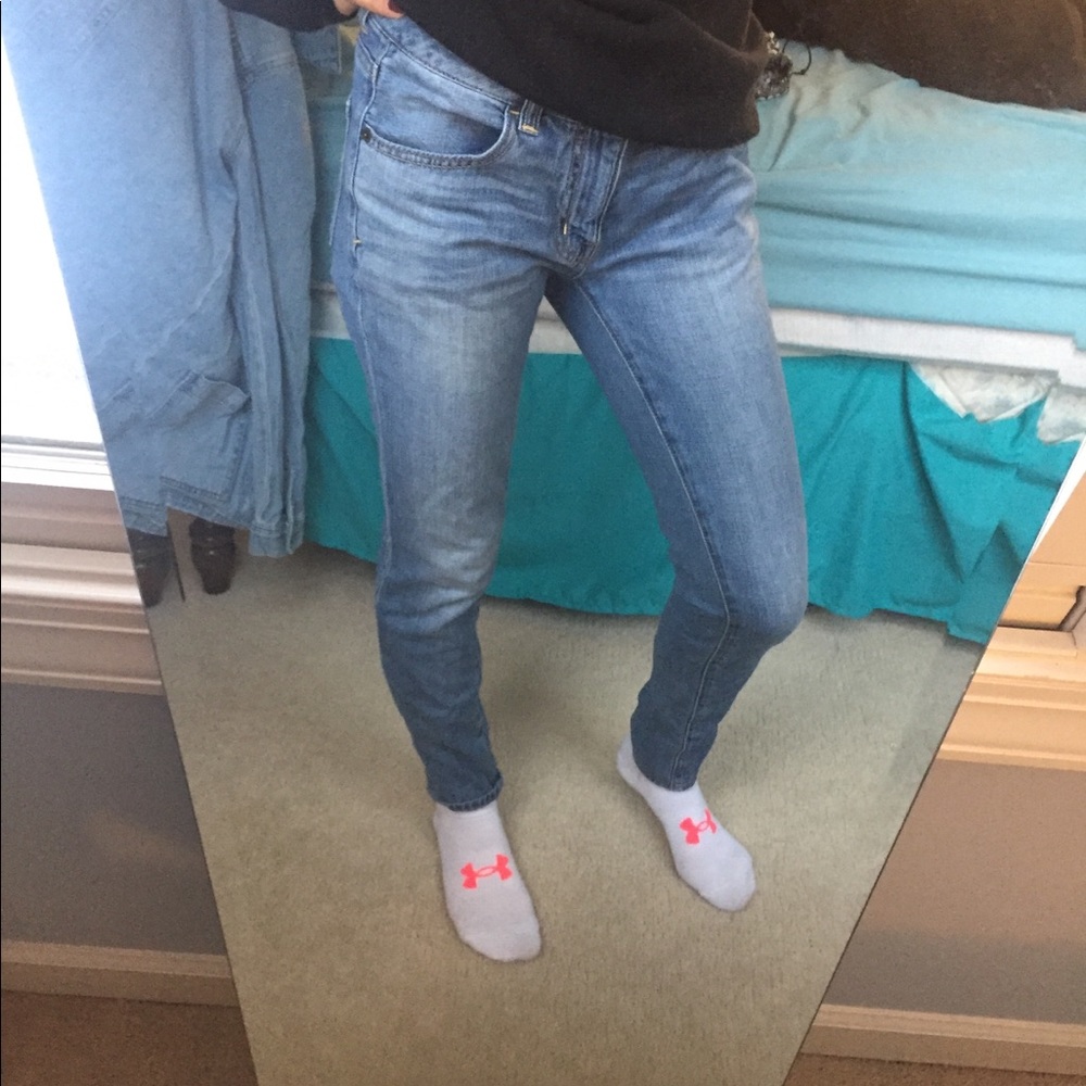 New American Eagle Boyfriend Jeans