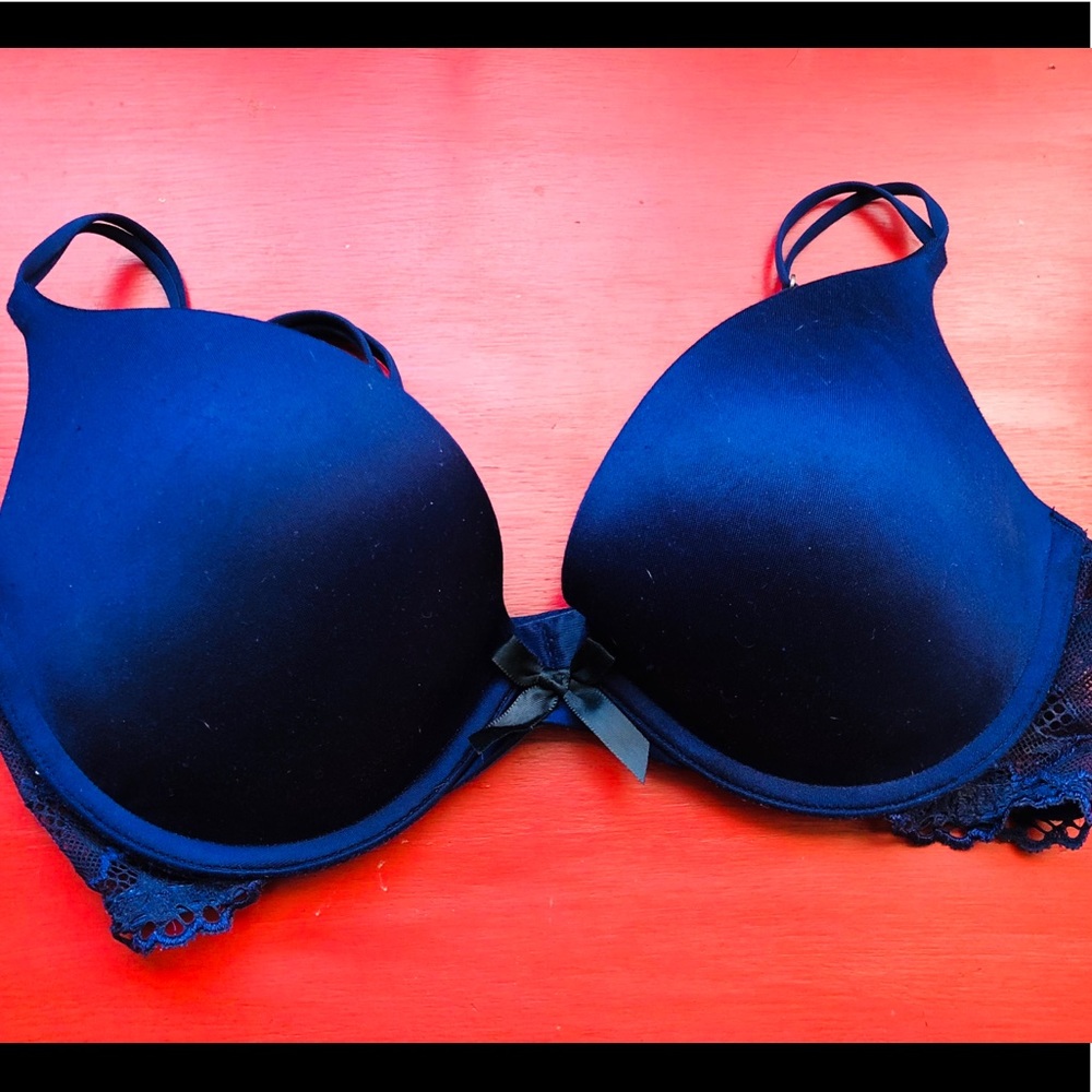 Victoria’s Secret Very Sexy Push-up Bra