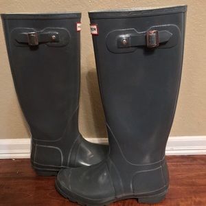 Hunter Boots (Gray Gloss)