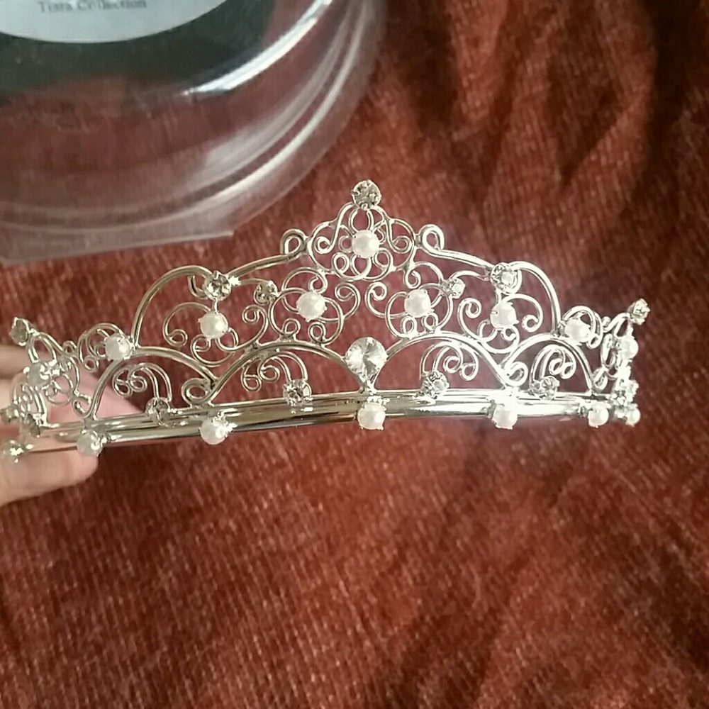 David's Bridal Tiara Collection
