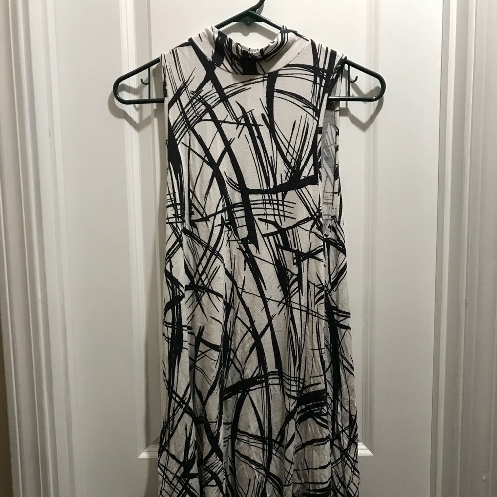 Black and white dress