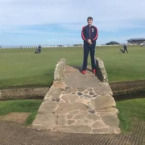 Meet your Posher, Robert