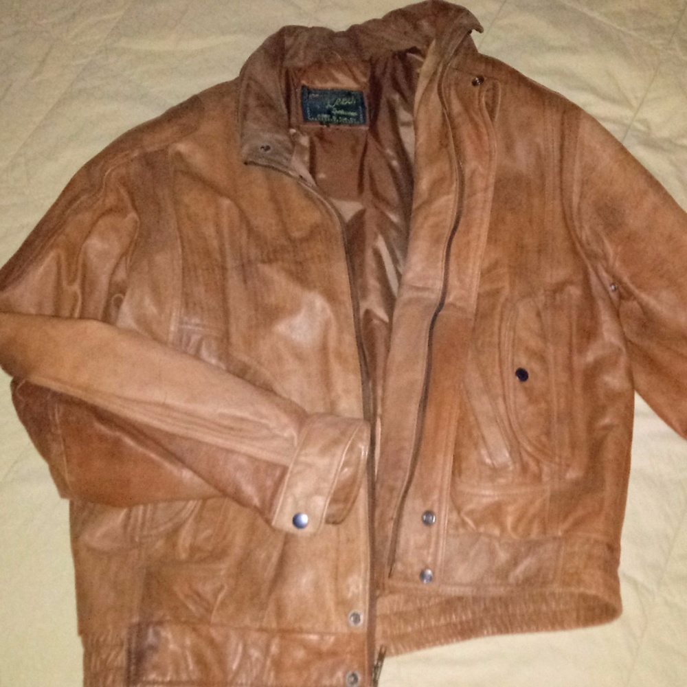 Mens brown leather jacket, XL weathered nicely