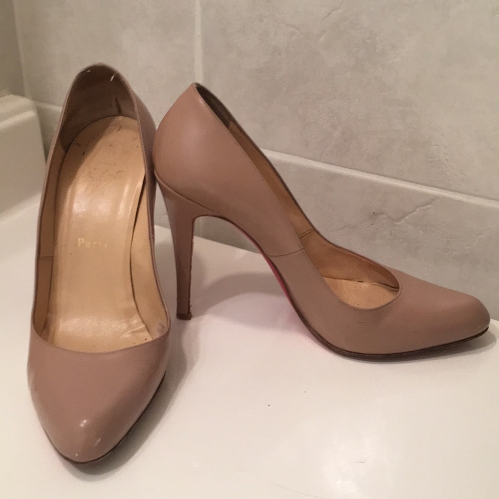 Louboutin beige heels