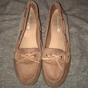 American Eagle shoes