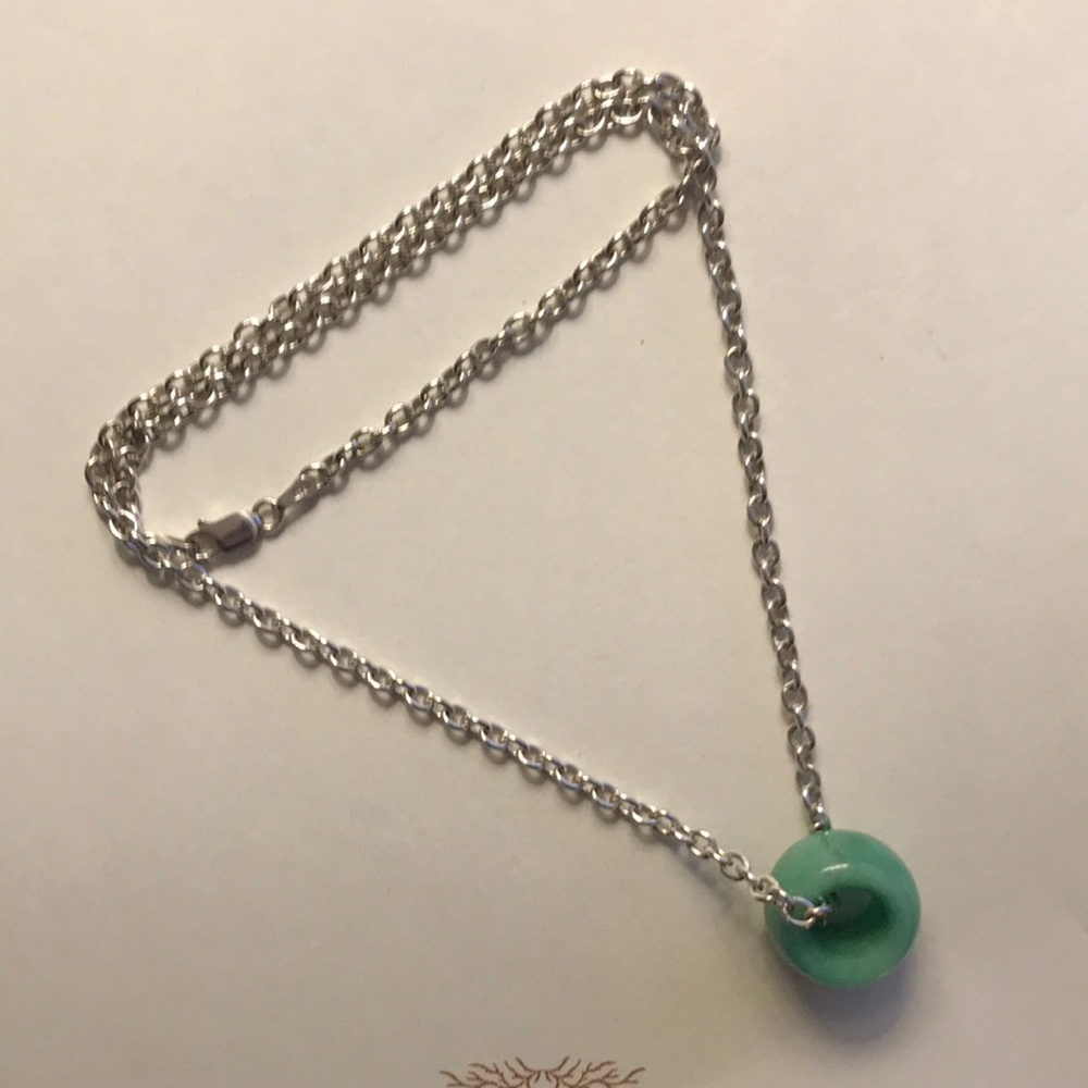 NWT Jade Sterling Silver Necklace - Picture 3 of 3