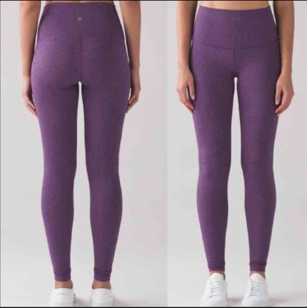 *SOLD* Lululemon leggings 8