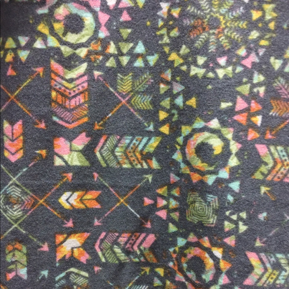 One size LuLaRoe leggings