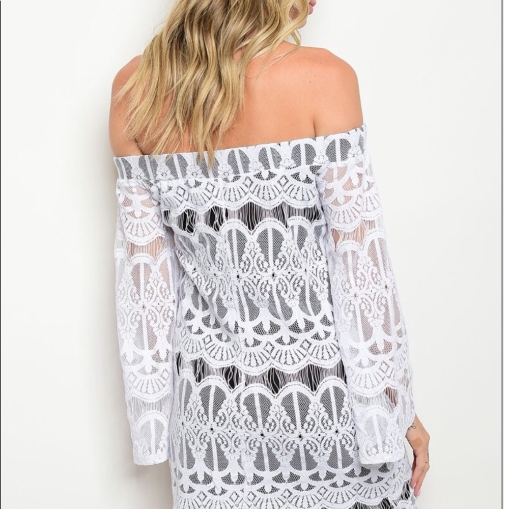 Boho Chic Lace Off Shoulder Bell Sleeve Dress - Picture 2 of 3