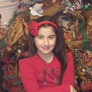 Meet your Posher, Janan