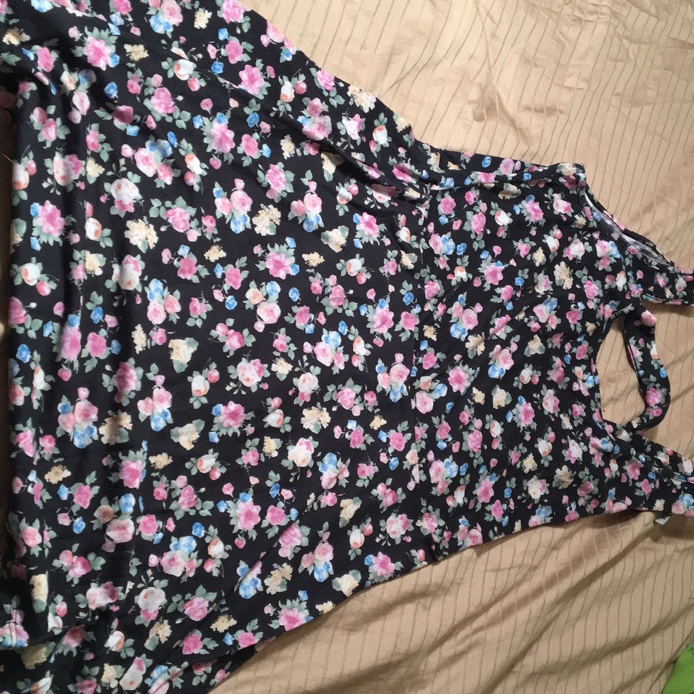 Floral dress with back out a little