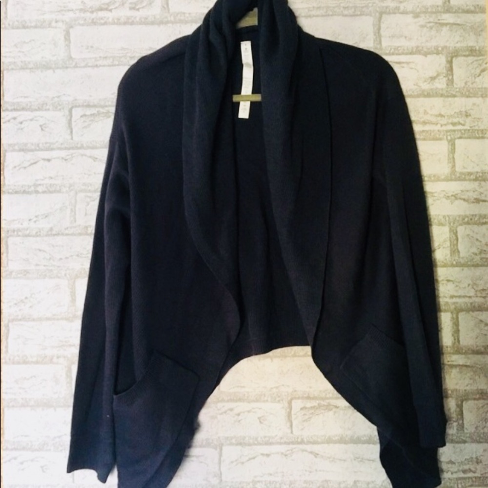 Lululemon Cabin Yogi Wrap - Navy - sz 8