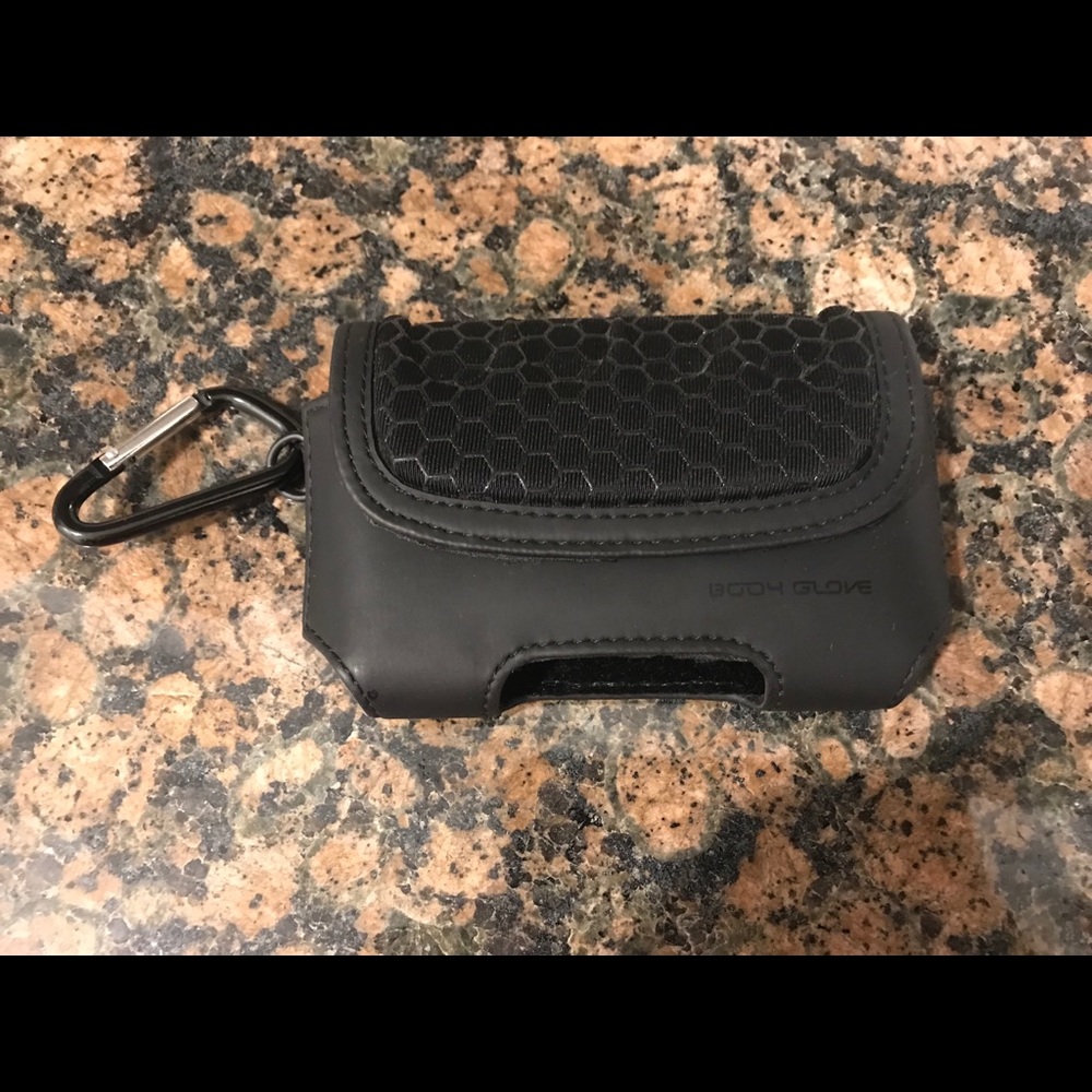 Body Glove Clutch