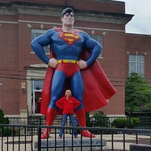 Meet your Posher, Connie