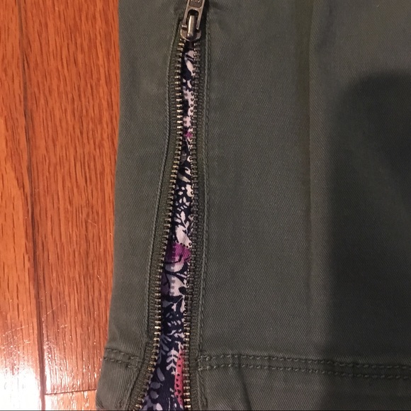 GapKids girls size 14 green cargo pants - Picture 4 of 7