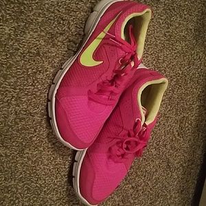 Nike flex experience rn2