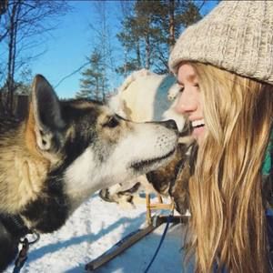 Meet your Posher, Adrianna