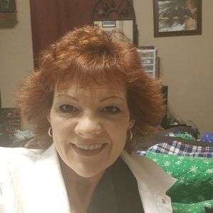 Meet your Posher, Stacy