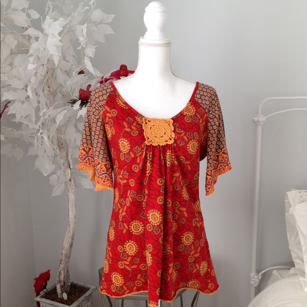 Woman’s blouse
