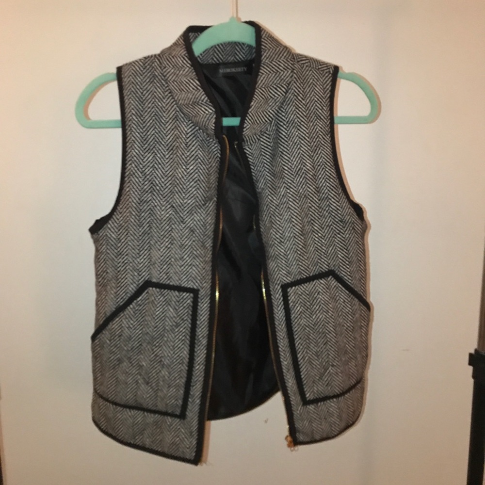 💯💯WEAR WITH ANYTHING vest