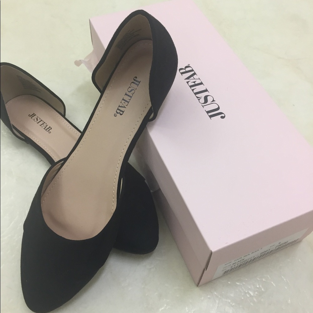 Black flats!