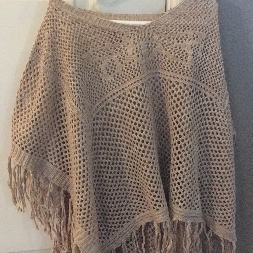 Kids sweater poncho