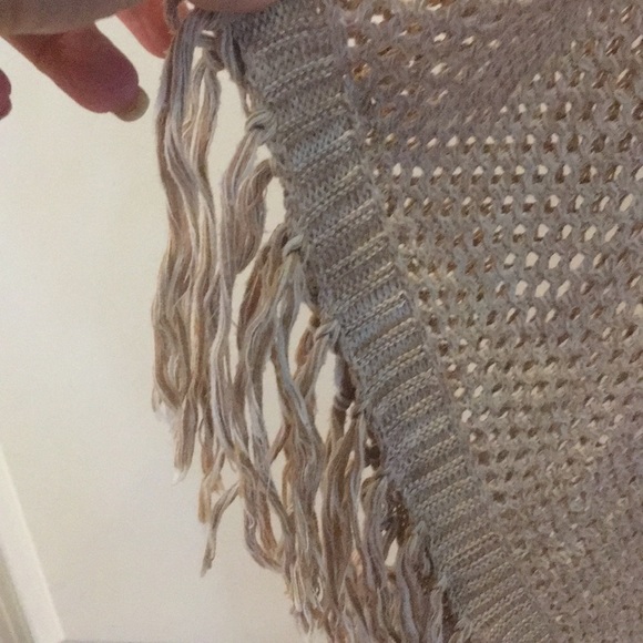 Kids sweater poncho - Picture 3 of 4