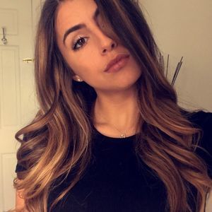 Meet your Posher, Daniella