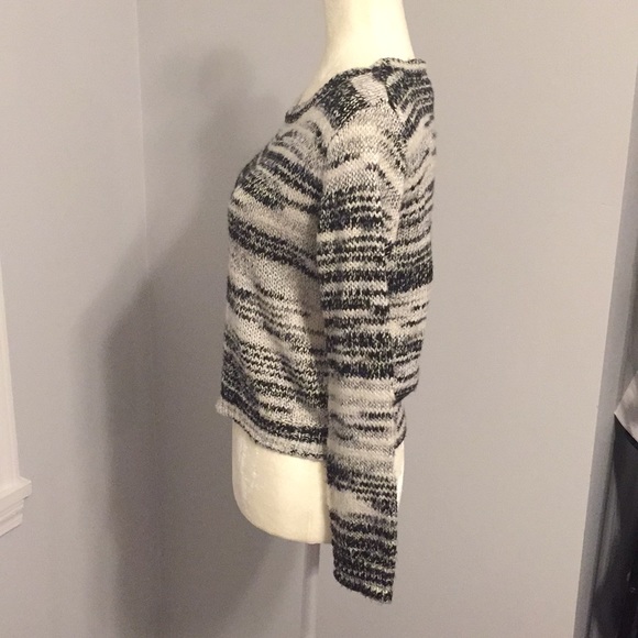 🎀 5/25 🎀H&M slouchy crop sweater - Picture 4 of 7