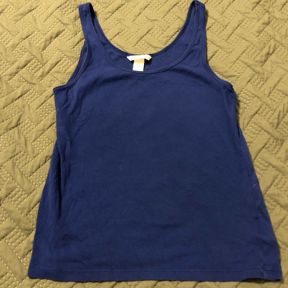 Royal blue tank top.