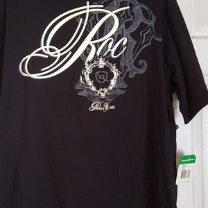 NWT Black Short Sleeve T-shirt Rocawear