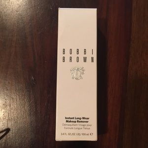 Bobbi Brown Instant Long Wear Makeup Remover
