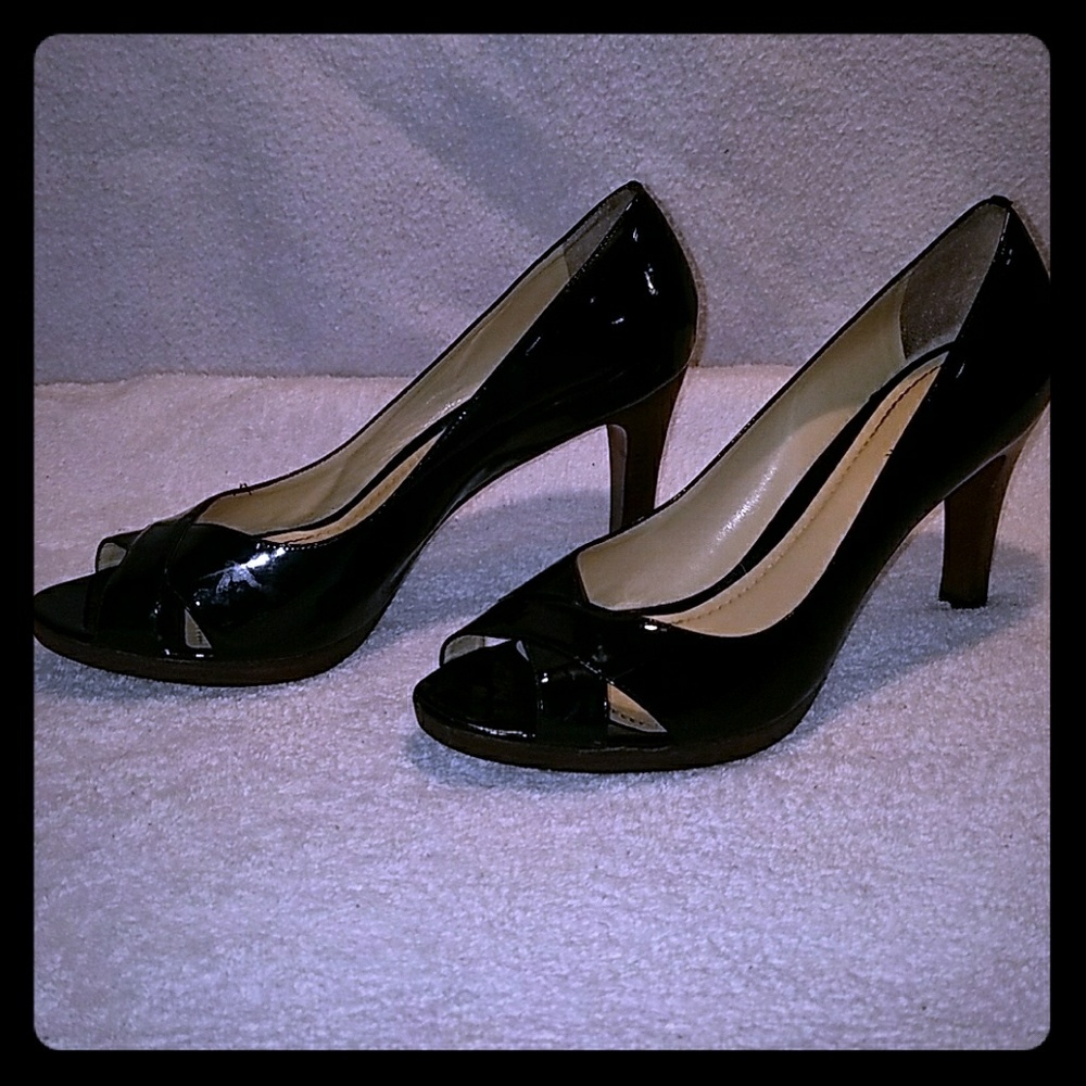Ann Taylor 3.5 inch Heels size 9.5 M