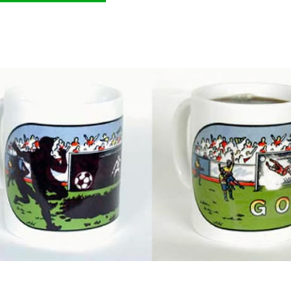 SOCCER HEAT ACTIVATED PICTURE CHANGING MUG