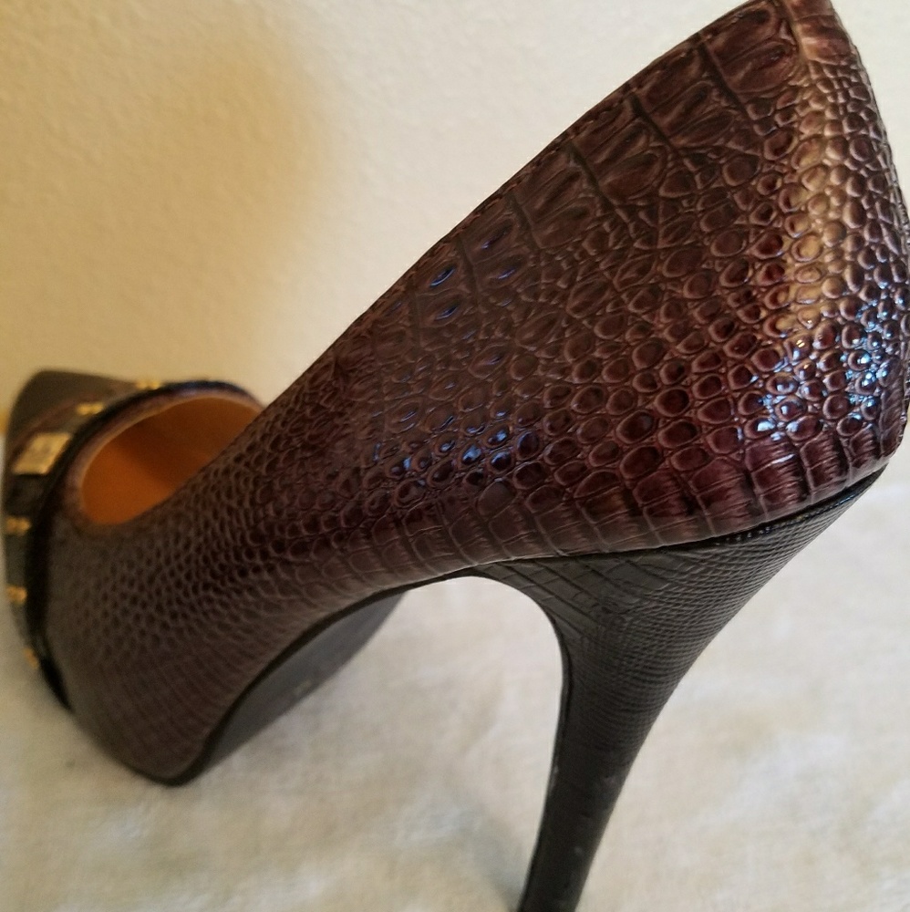High heels - Picture 3 of 4