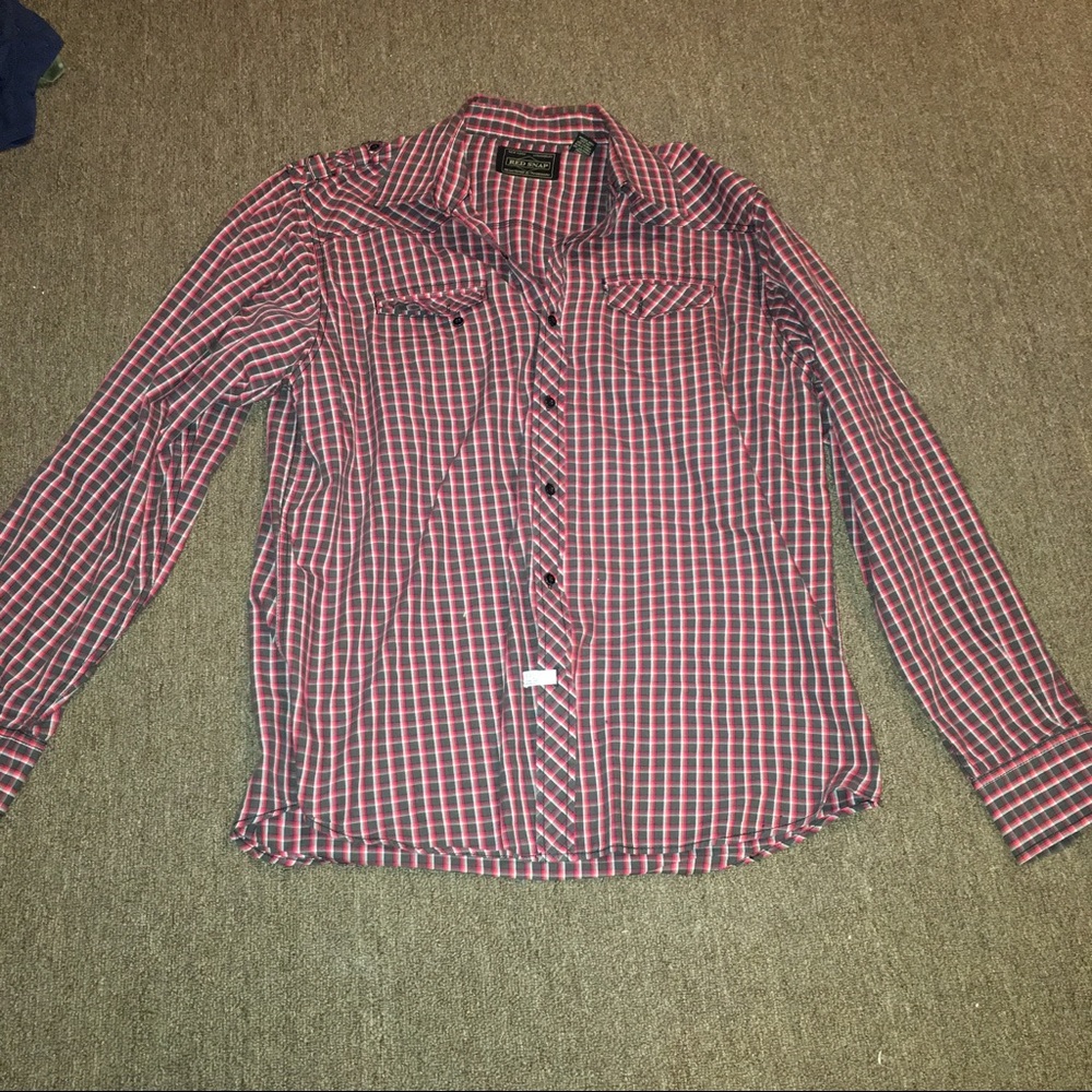 Red snap XL button down. - Picture 2 of 3