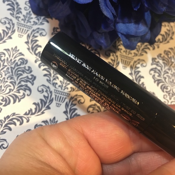 🆕 MARC JACOBS Velvet Noir black mascara sample - Picture 4 of 8