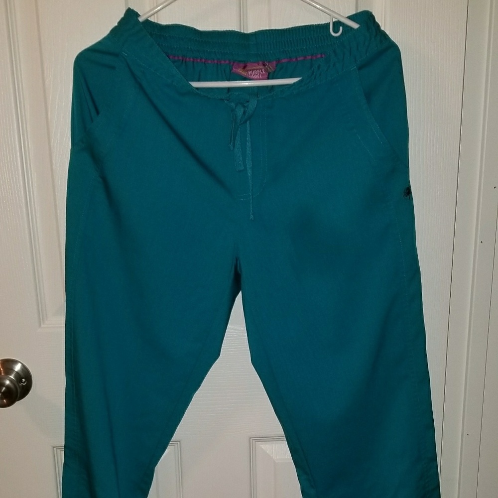 Scrubs set - Picture 2 of 4