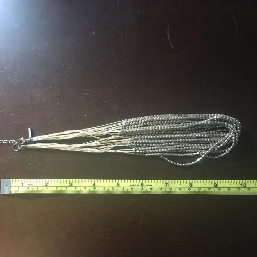 Gold bead layer necklace - Picture 3 of 3