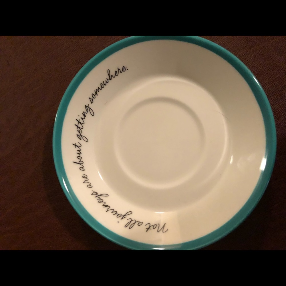 Tea cup - Picture 2 of 3