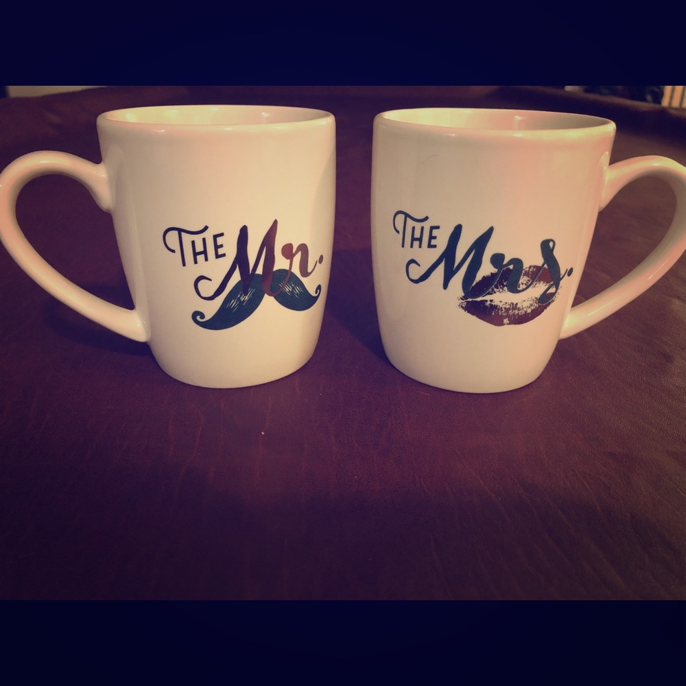 Mr. & Mrs. matching mugs