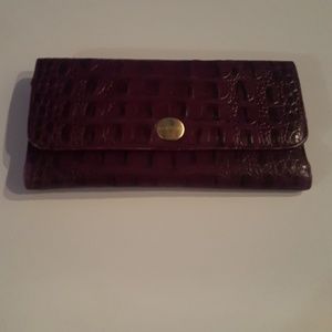 Brahmin wallet