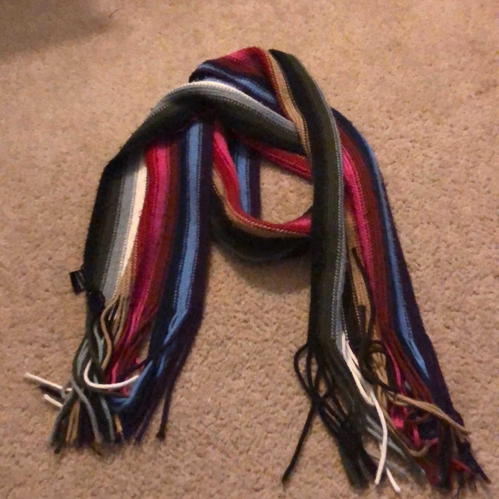 NY &Co winter scarf