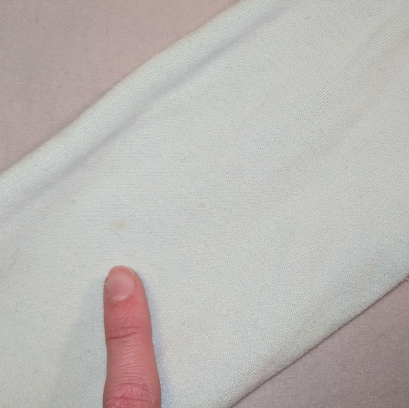 Hollister Hoodie - Picture 2 of 4