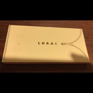 Lorac unzipped