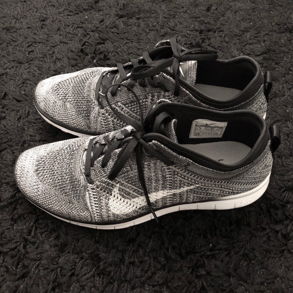 Nike Free TR Flyknit