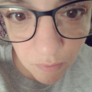 Meet your Posher, Tera