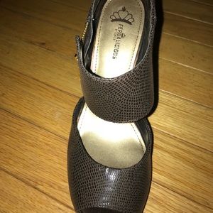 Fergalicious heels 7