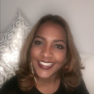 Meet your Posher, Luisa