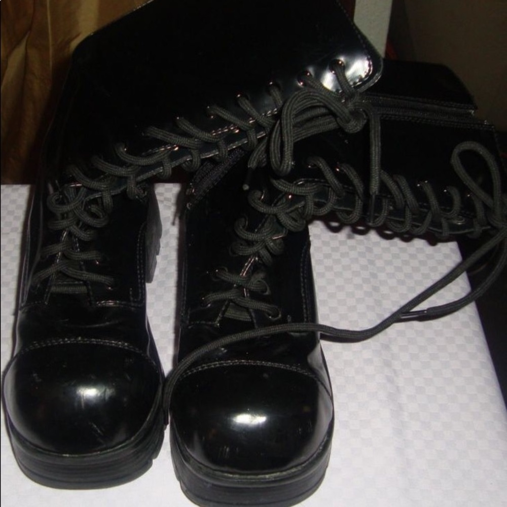 ISO!! In search of Soda black chunky combat boots